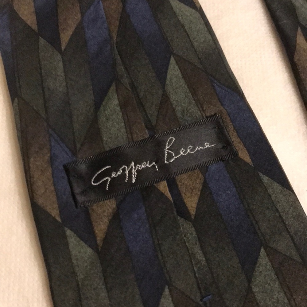Geoffrey Beene Men’s Abstract Print Silk Necktie